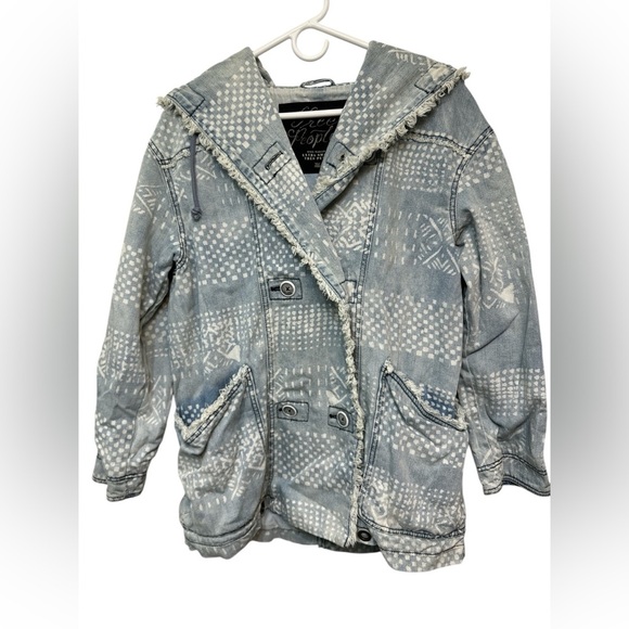 Free People Bleached Chambray Hooded Parka Jacket Oversized Denim Coat - Picture 1 of 11